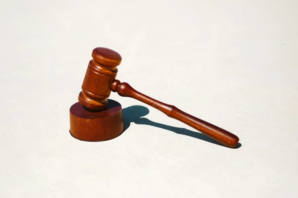 Judge gavel representing court rulings in class action lawsuits